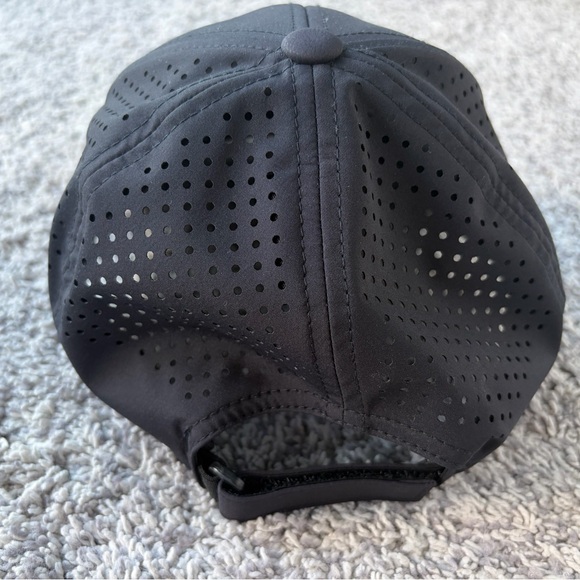 New snapback hat - Picture 3 of 5